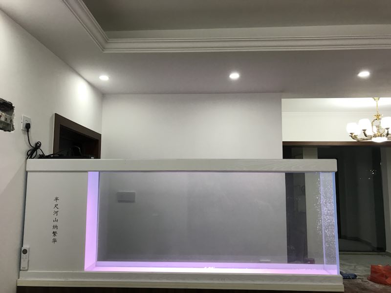 長沙市滿庭芳側(cè)過濾魚缸 長沙市滿庭芳側(cè)過濾魚缸